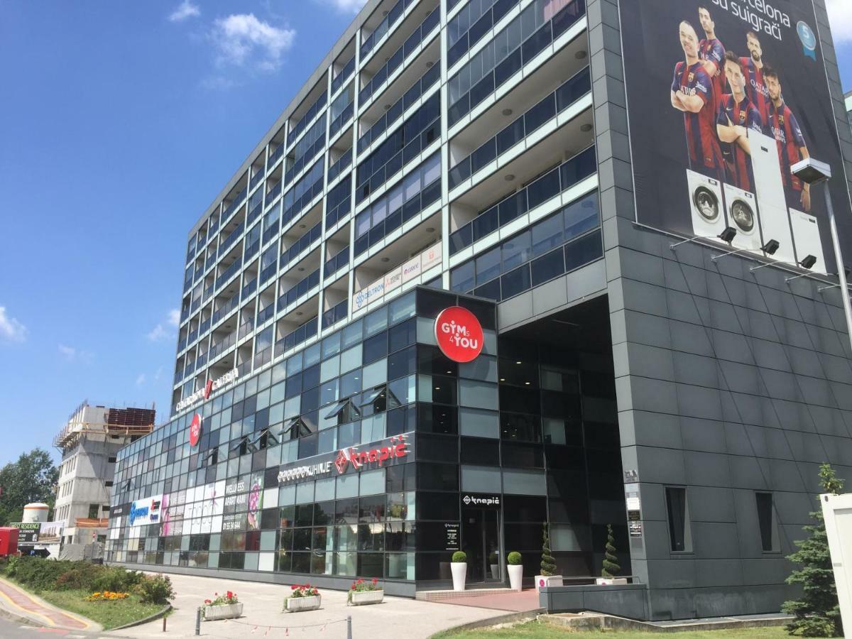דירות זאגרב Nova Galerija Ema- Parking In Garage מראה חיצוני תמונה